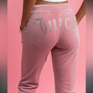 Juicy Couture Light Pink Y2K‎ Style Velour Bedazzled Track Pants Size Small